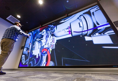 AGCO采用4K高帧率投影技术，驱动3D虚拟现实投影墙革新